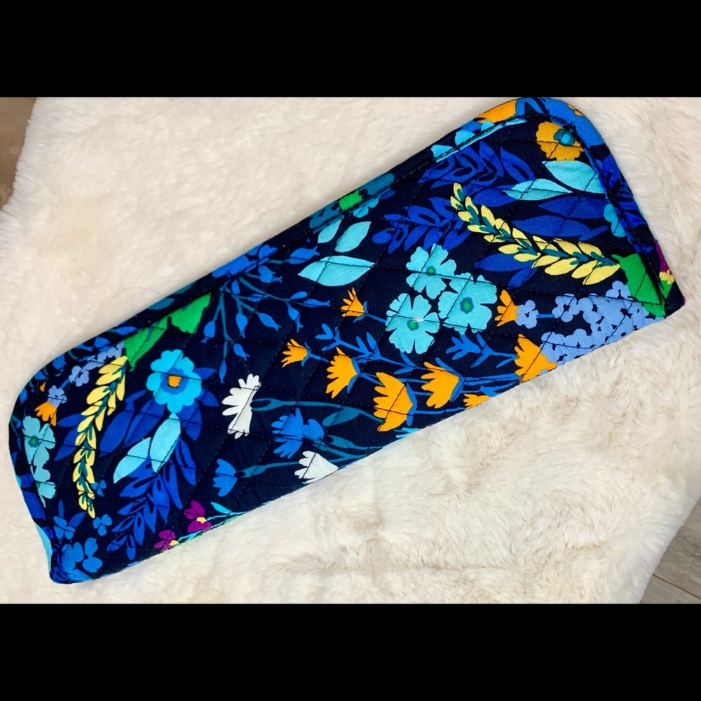 Vera Bradley Heat Tool Protector - BRAND NEW
